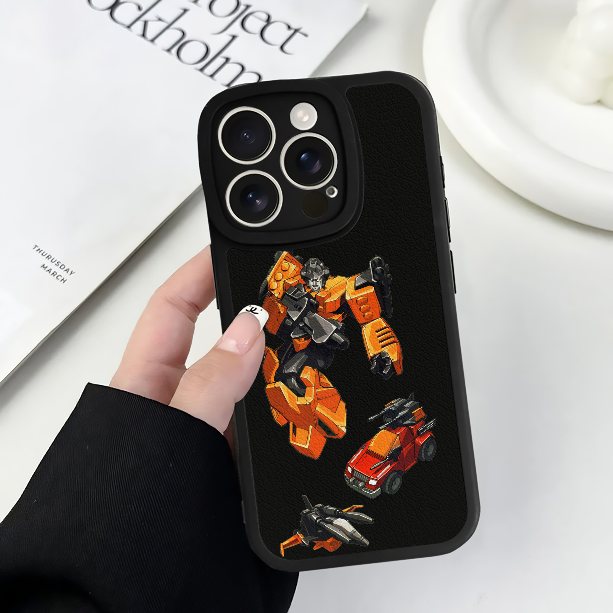 （画像用）  【iPhone 16シリーズ対応】シリコンスマホケース（レザー調） 材質：シリコン